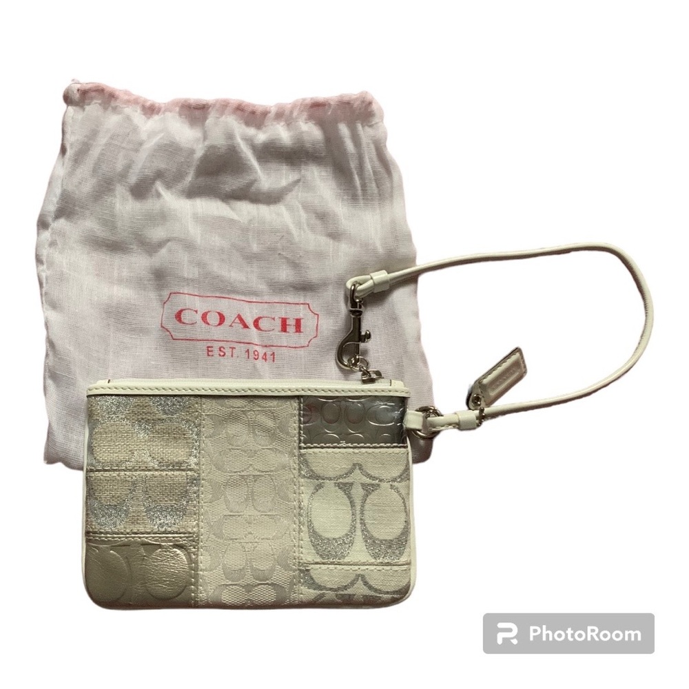 Coach patchwork wristlet - Picture 2 of 3